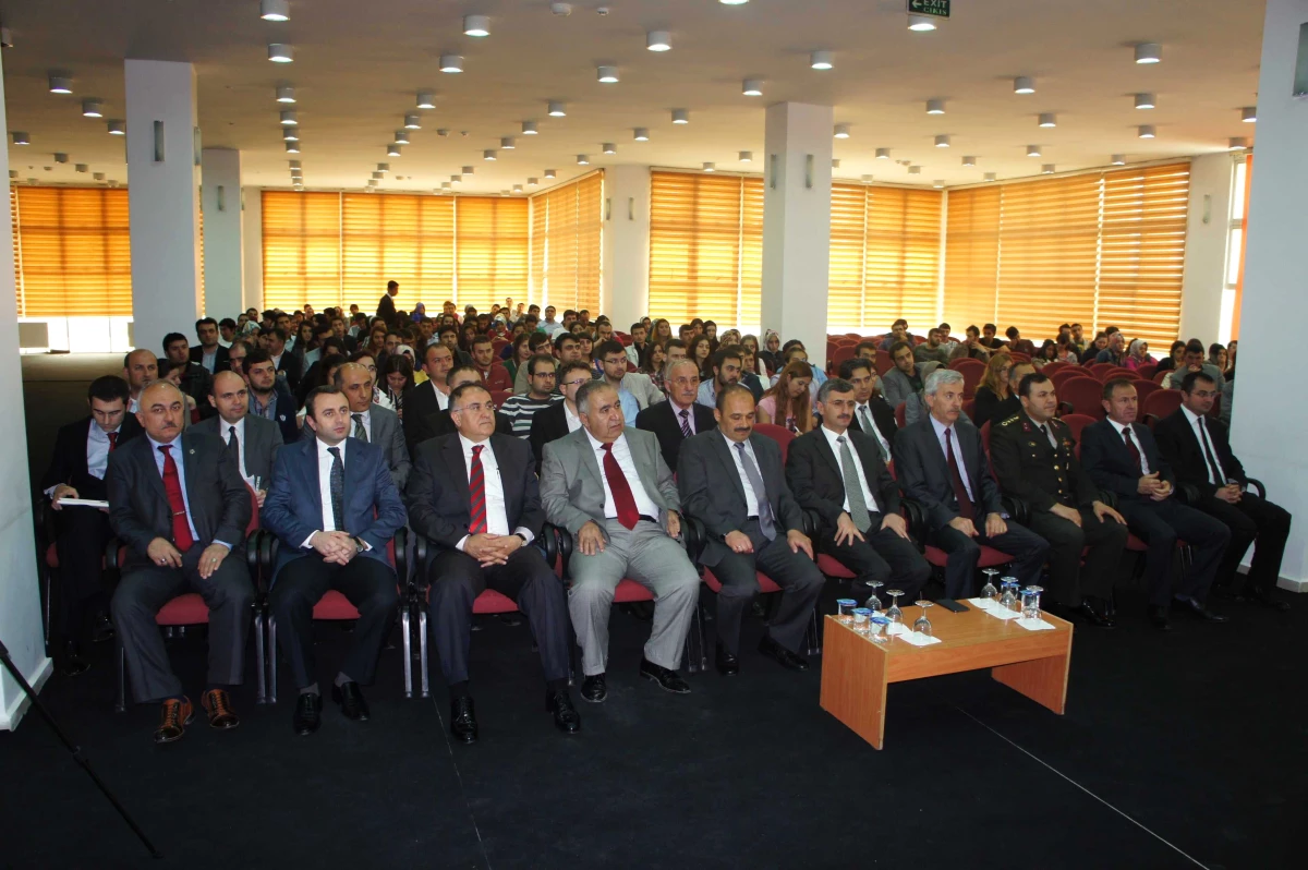 Kastamonu\'da Bakanlık-Üniversite-Sanayi İşbirliği Konferansı
