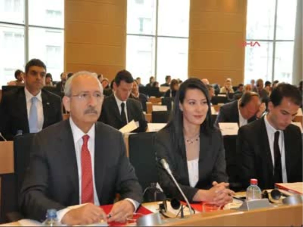 Kılıçdaroğlu, Avrupa Parlamentosu Sosyalistler Grubu Toplantısına Katıldı