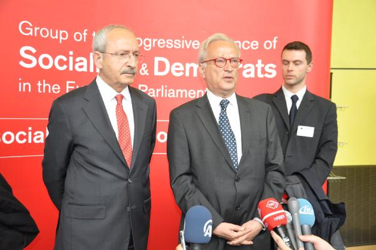Kılıçdaroğlu, Avrupa Parlamentosu Sosyalistler Grubu Toplantısına Katıldı (2)
