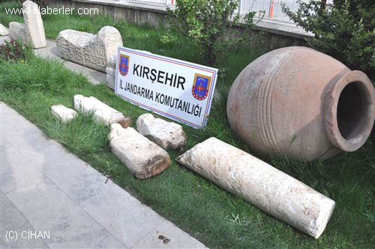 Kırşehir\'de Tarihi Eser Operasyonu