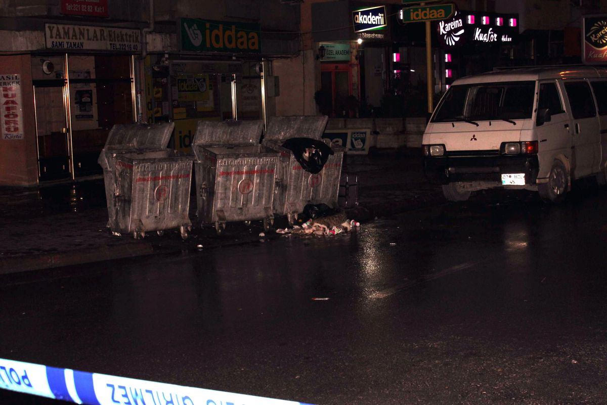 Konya\'da Şüpheli Valiz Alarmı