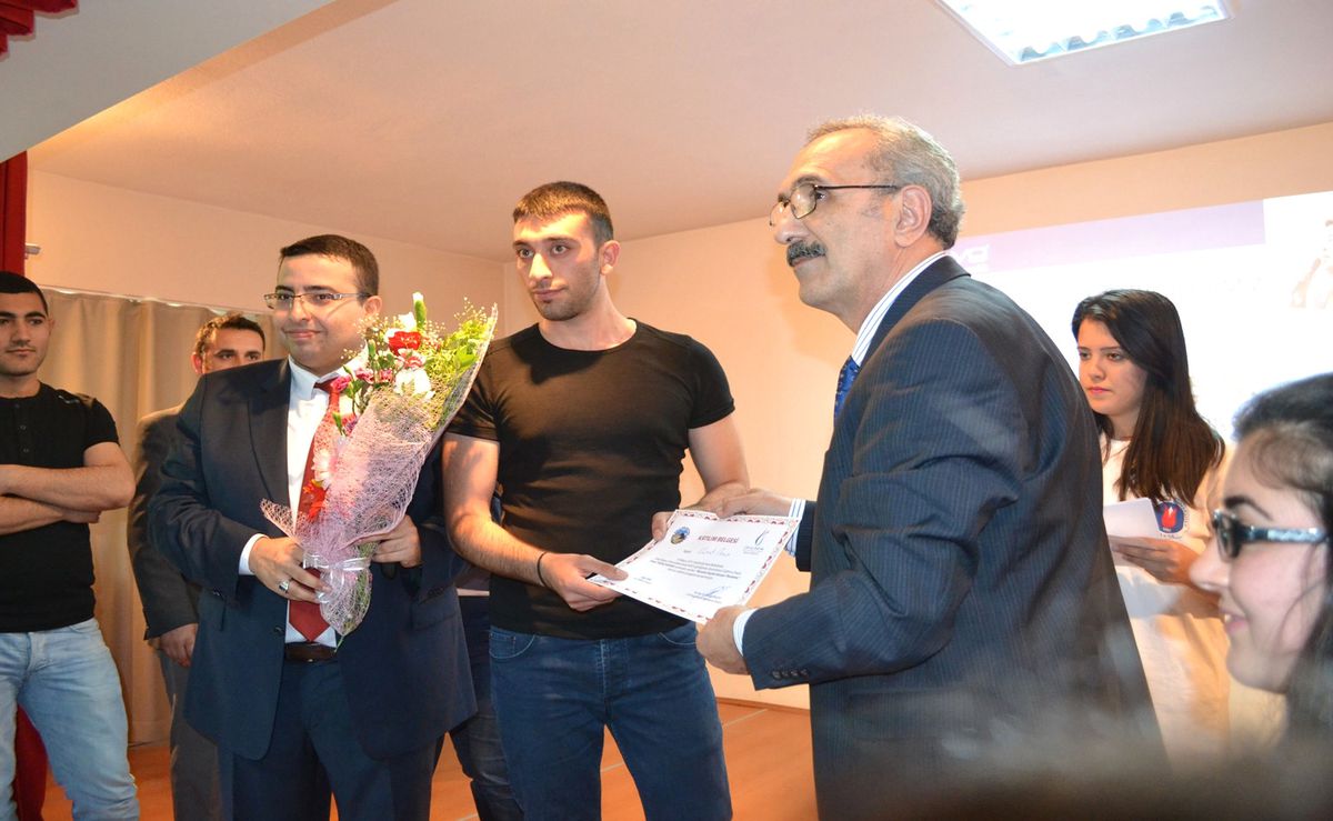 Kula\'da \'İnsan Tanıma Sanatı\' Semineri