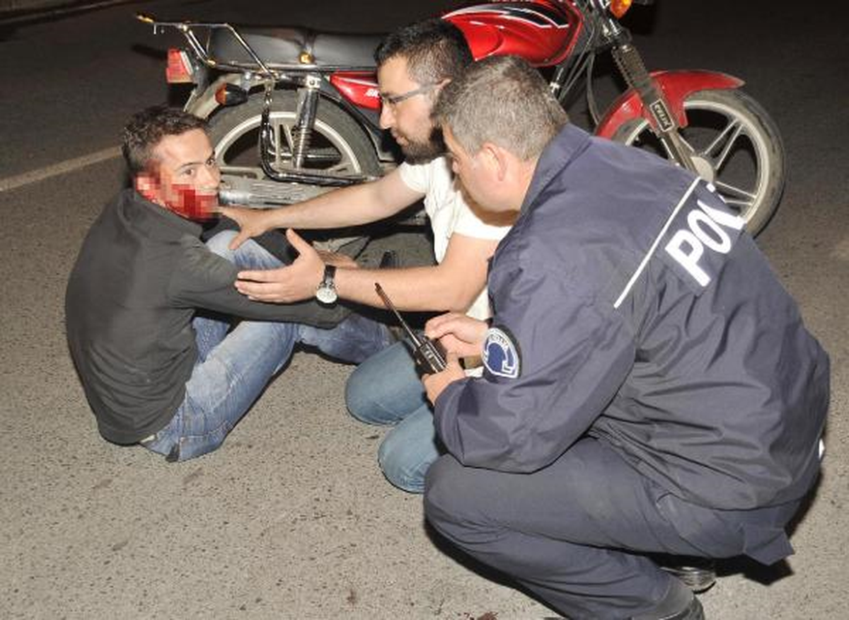 Alkollü Sürücü, Yol Ortasında Sızdı