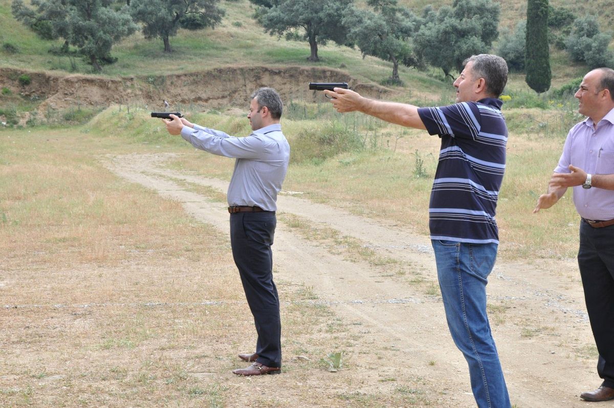Nazilli Polisi 2013 Yılı Bahar Dönemi Tabanca Talimini Yaptı