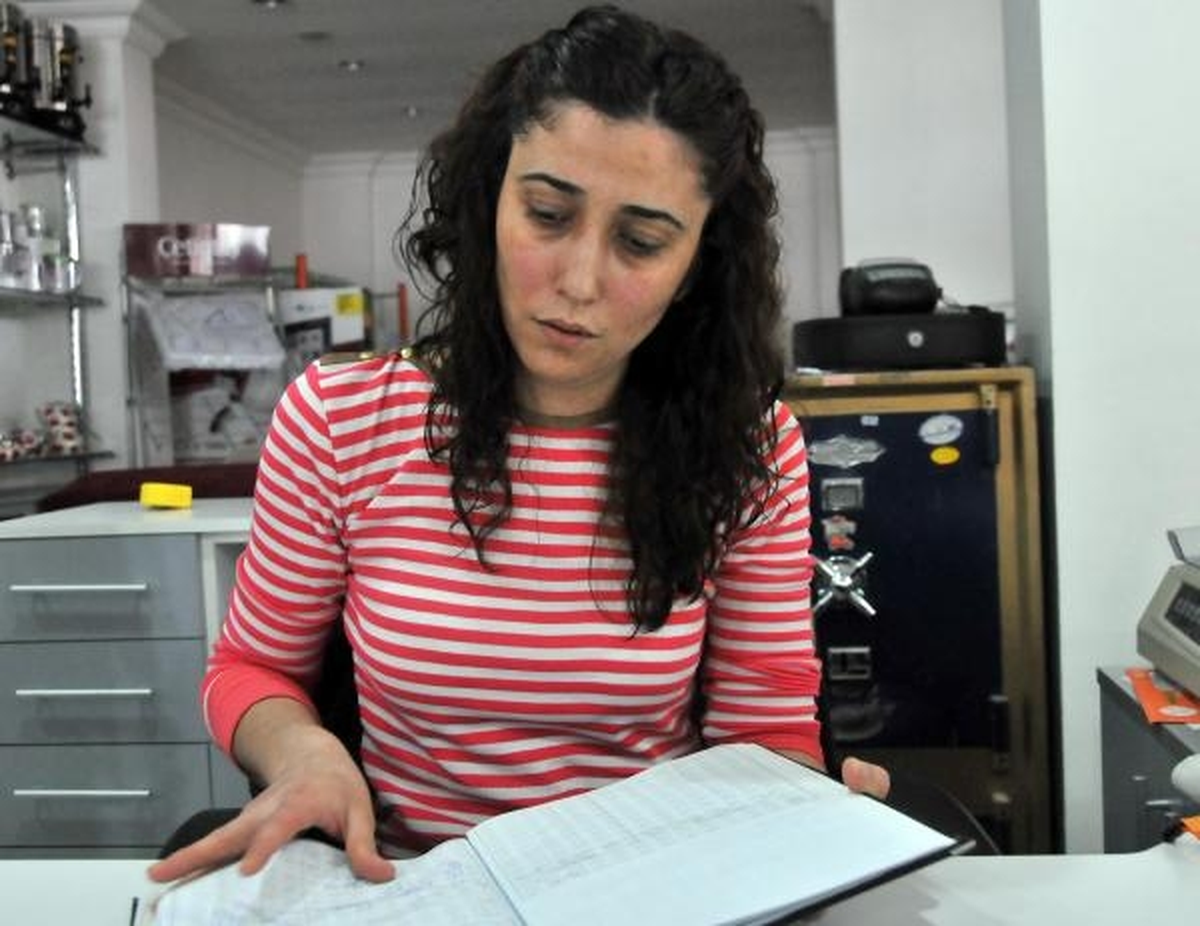Reyhanlı\'da Bomba Mağduru Esnaf Yeniden Hasar Tespiti İstiyor (12)