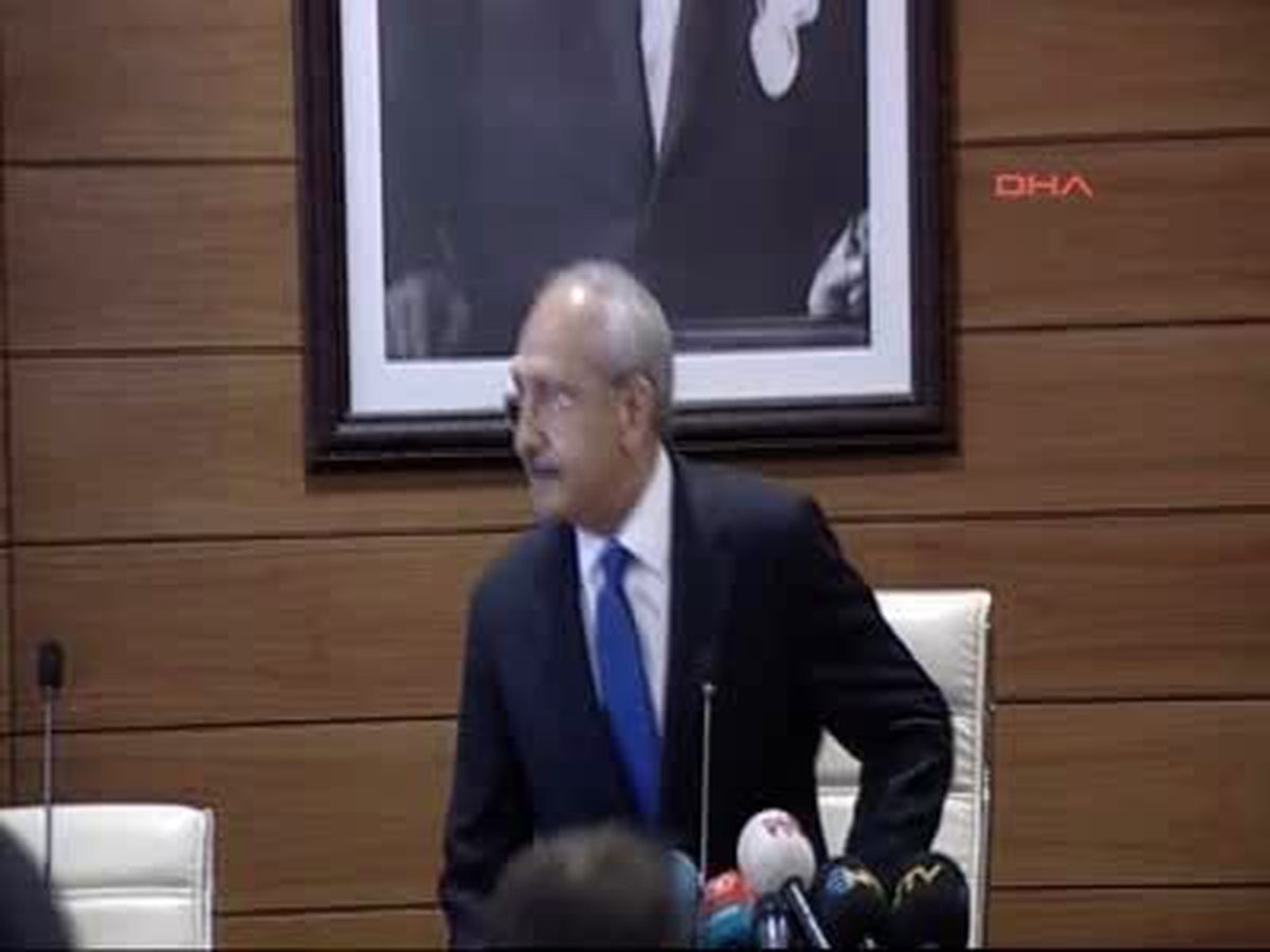 1chp Genel Başkanı Kemal Kılıçdaroğlu, Brüksel Dönüşü Atatürk Havalimanı\'nda Açıklama Yaptı