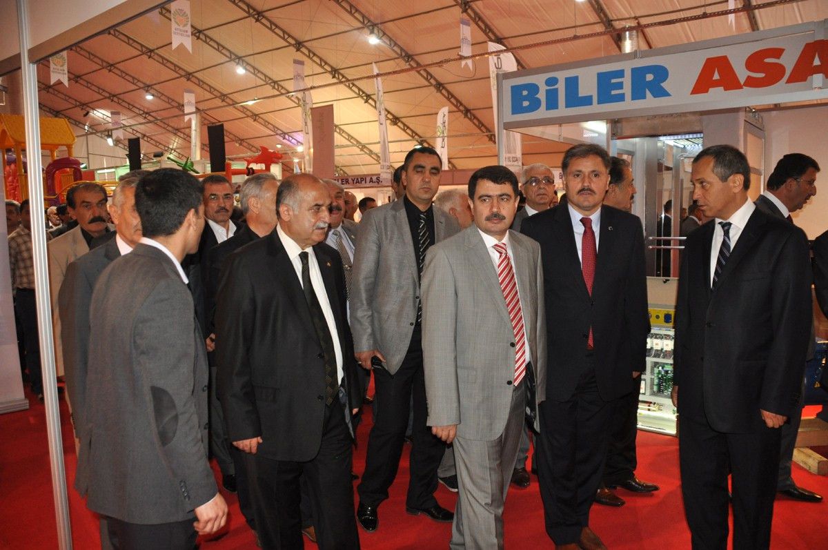 3. Yapı ve Dekorasyon Fuarı Açıldı