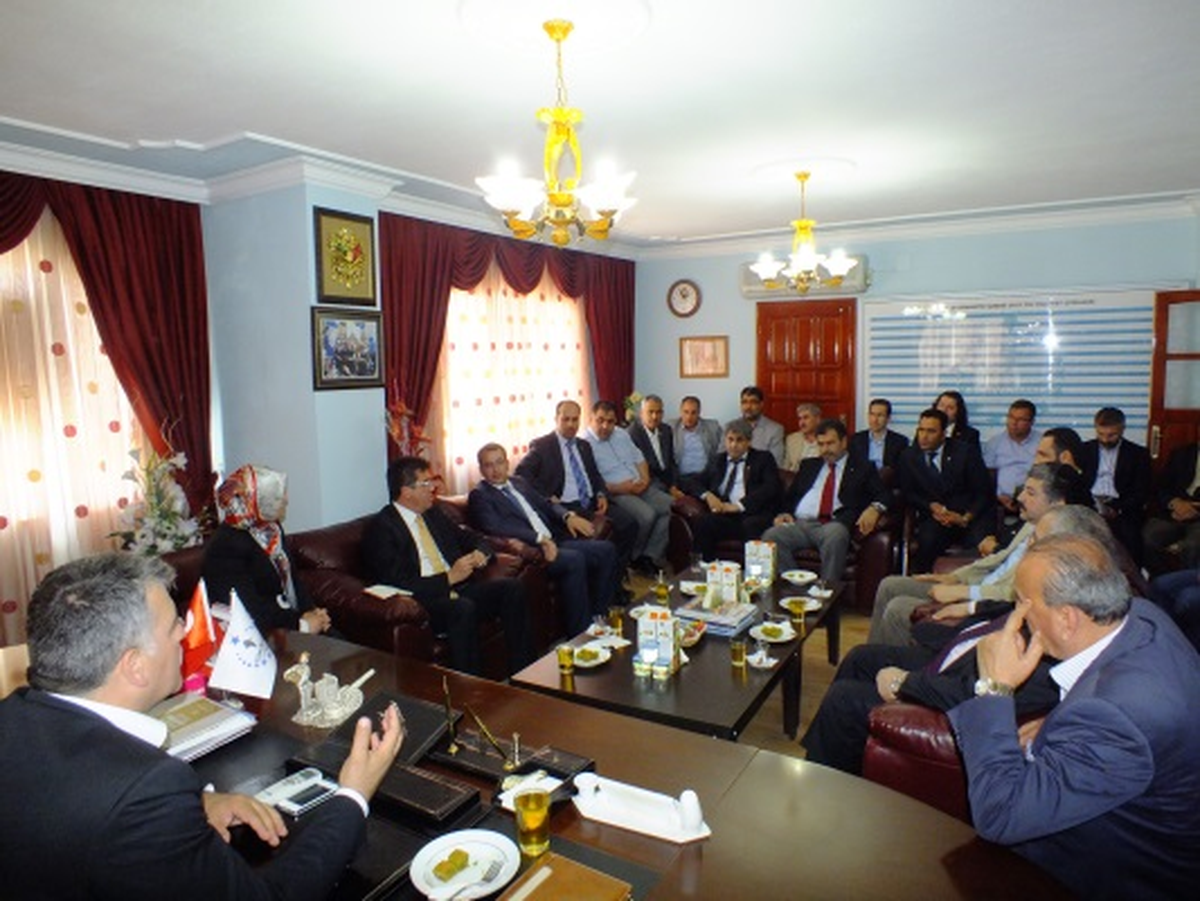 Ak Parti\'den TÜMSİAD\'a \'Çözüm Süreci\' Ziyareti