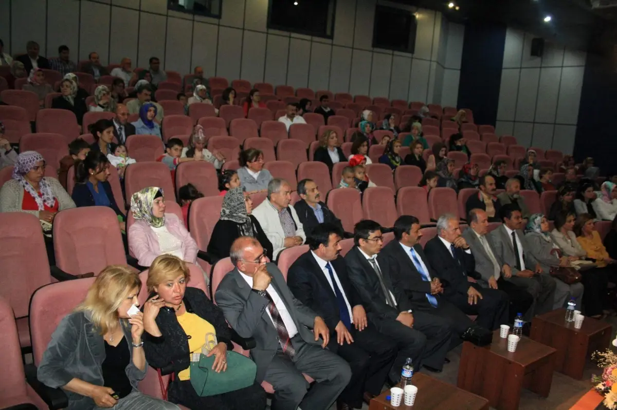 \'Baba ve Çocuğu Arasında Uçurum Var\'