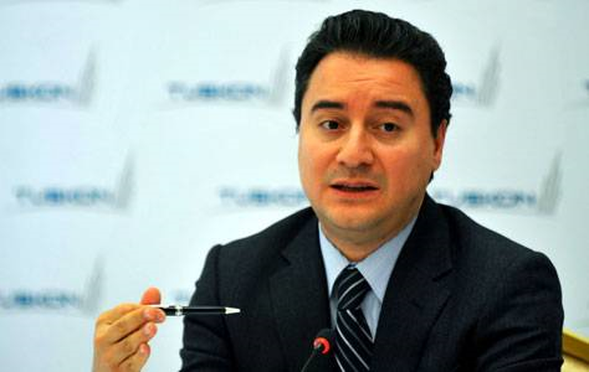 Başbakan Yardımcısı Ali Babacan, Kredi Derecelendirme Kuruluşu Moody's'in, Türkiye'nin Uzun Vadeli...