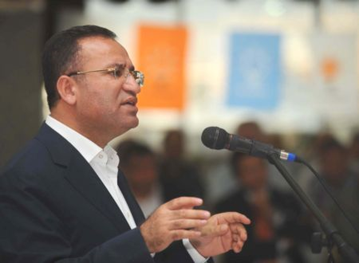Başbakan Yardımcısı Bozdağ: "Türkiyemiz Adına da CHP Adına da Son Derece Üzücü Bir Olay"