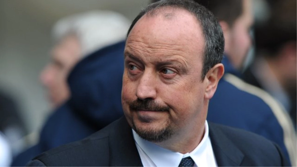 Chelsea Teknik Direktörü Benitez: "Transfere 100 Milyon Sterlin Harcayacağız"