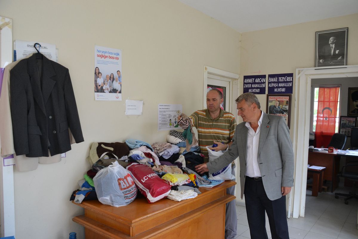 Çorlu'dan Niğde'ye Giysi Yardımı