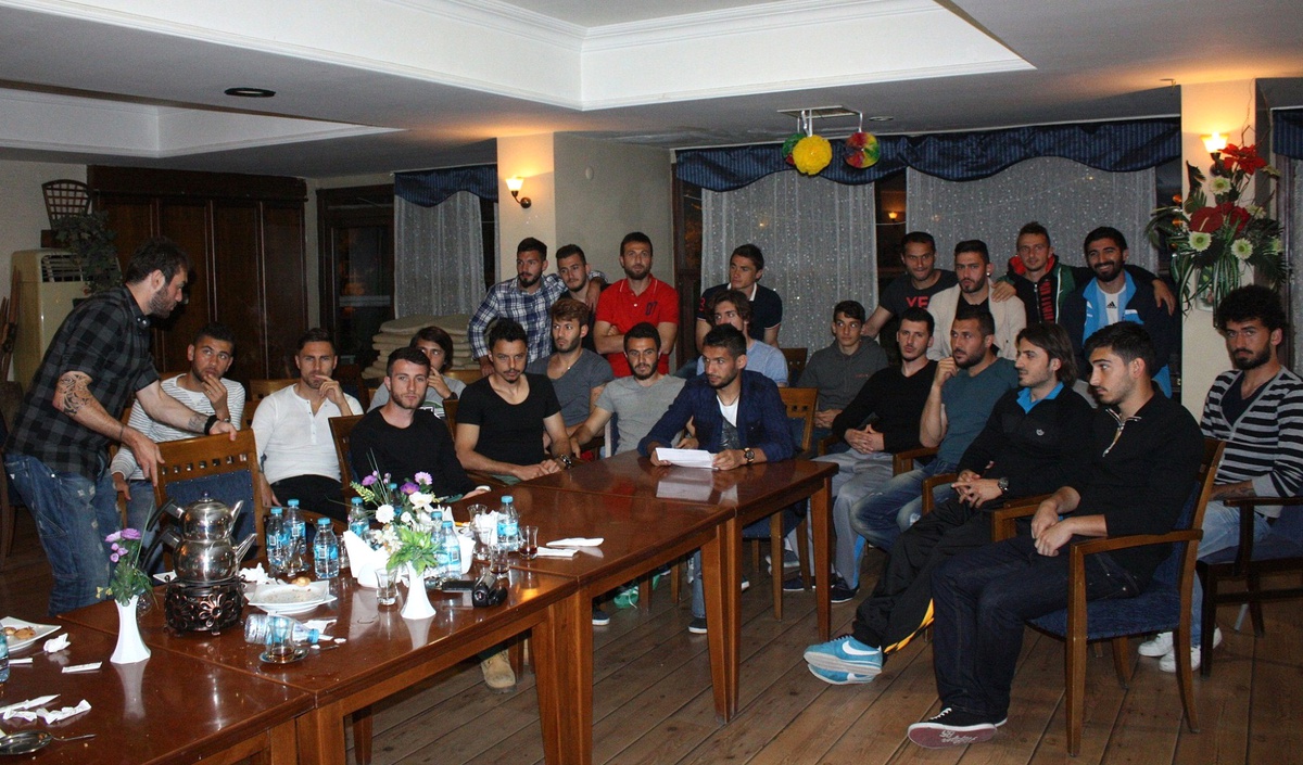 Denizlispor\'da Zor Günler Yaşanıyor