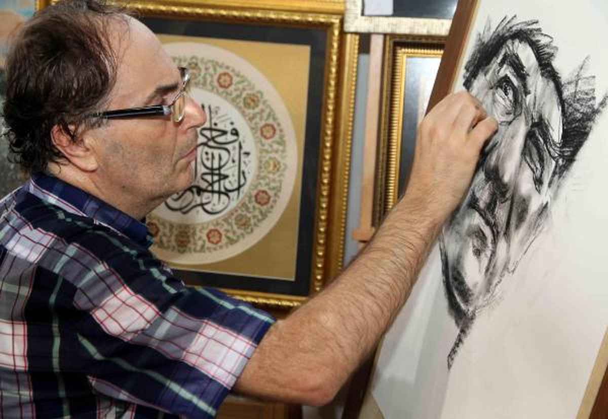 Engellı Ressam, Ataturk Portrelerıyle Hayran Bıraktı