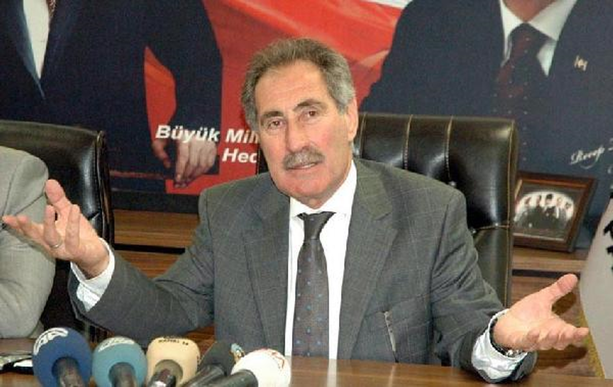 Ertuğrul Günay, İzmir Adaylığına Isınıyor