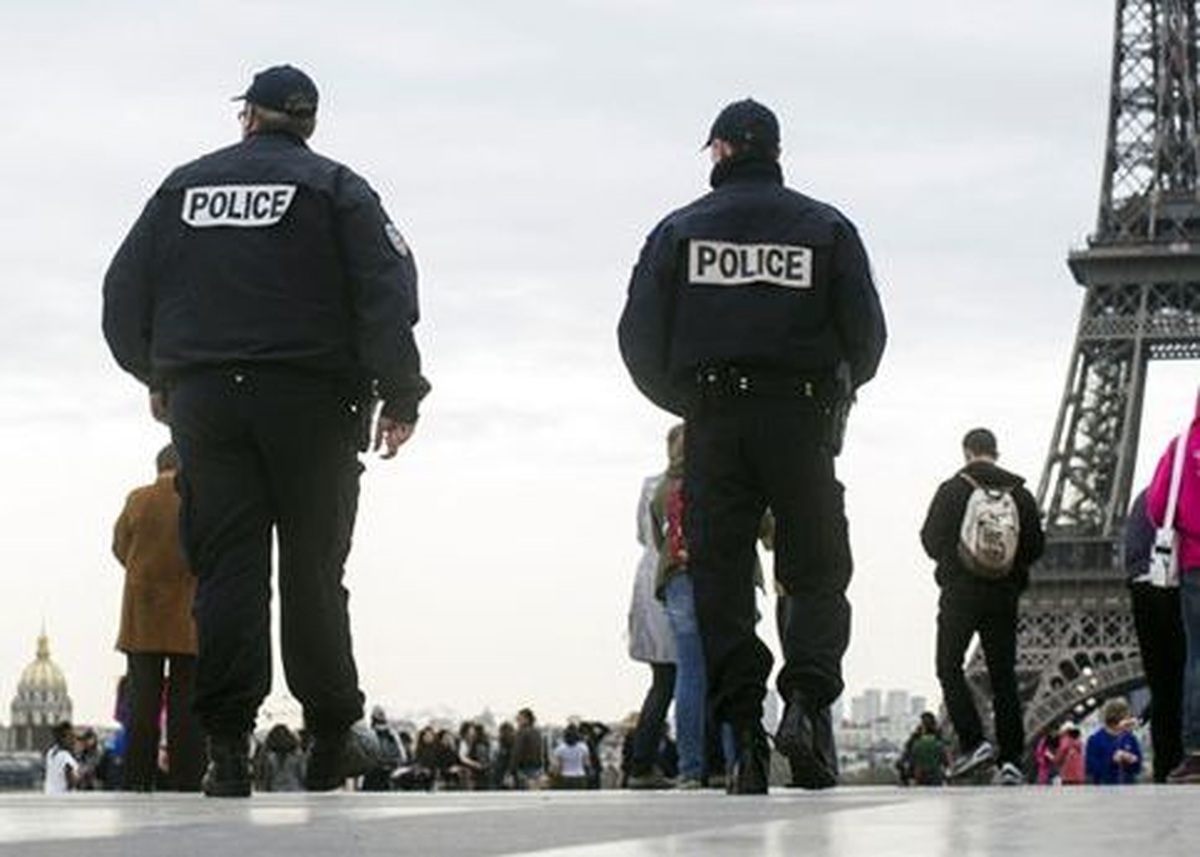 Fransa\'da Polis Alarmda