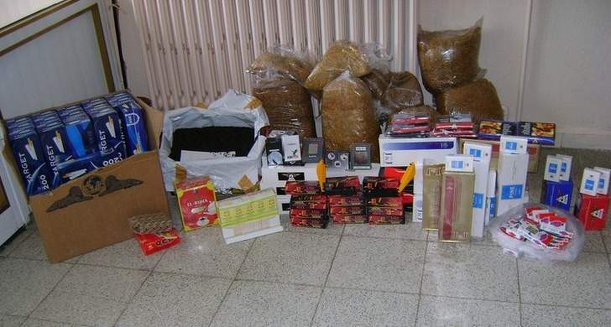 Gölpazarı\'nda Kaçak Sigara ve Çay Ele Geçirildi