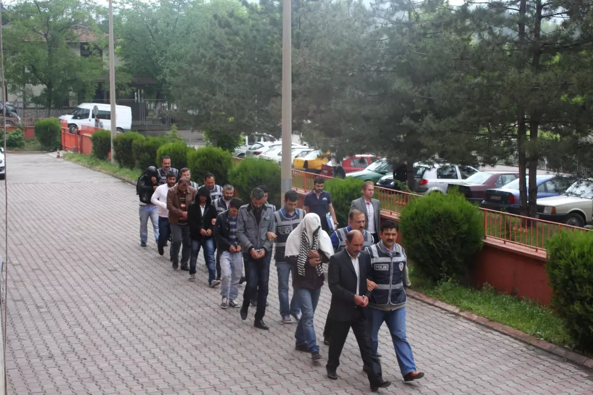 Karabük\'te Uyuşturucu Operasyonunda 8 Kişi Serbest Bırakıldı