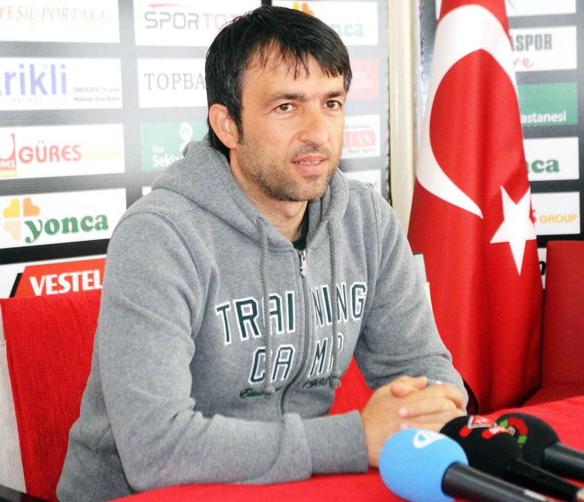 Manisaspor Teknik Direktörü Erginer: Futbolcularını Uyardı