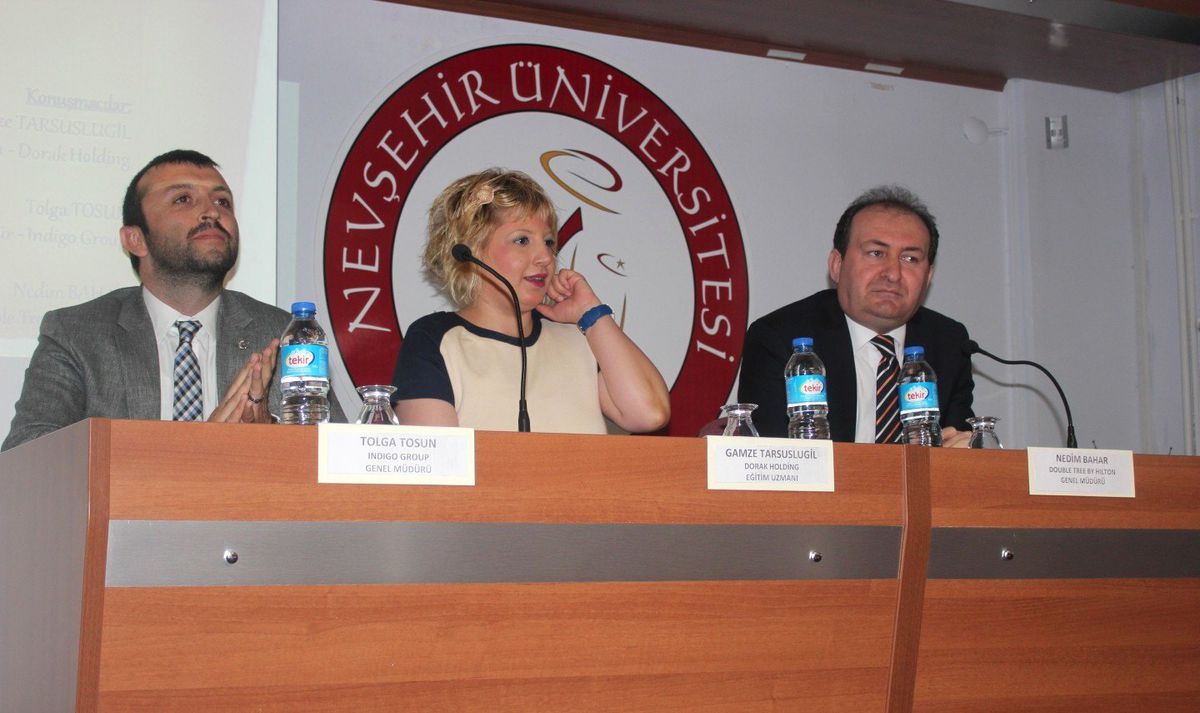 NEÜ\'den Turizmde Başarı Öyküleri Konulu Panel
