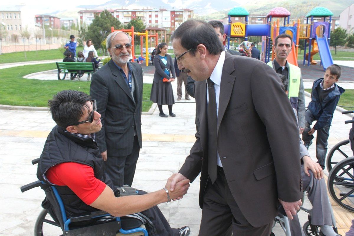 Palandöken Belediyesi Kapılarını Açtı Onlar da Yüreklerini