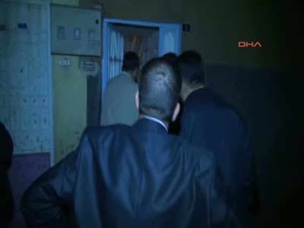 Şehit Polisin Gaziantep'teki Evine Ateş Düştü