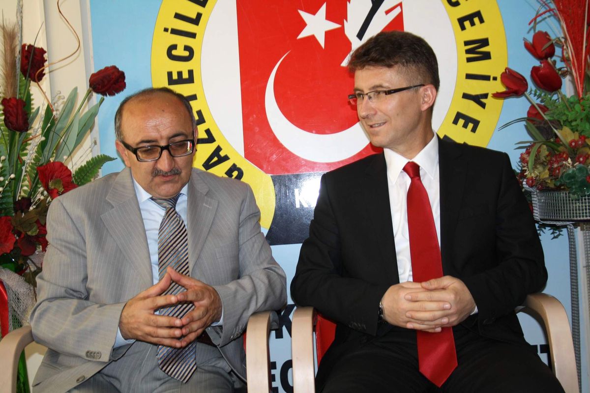Sosyal Güvenlik İl Müdürü Sürücü Gazeteciler Cemiyeti\'ni Ziyaret Etti