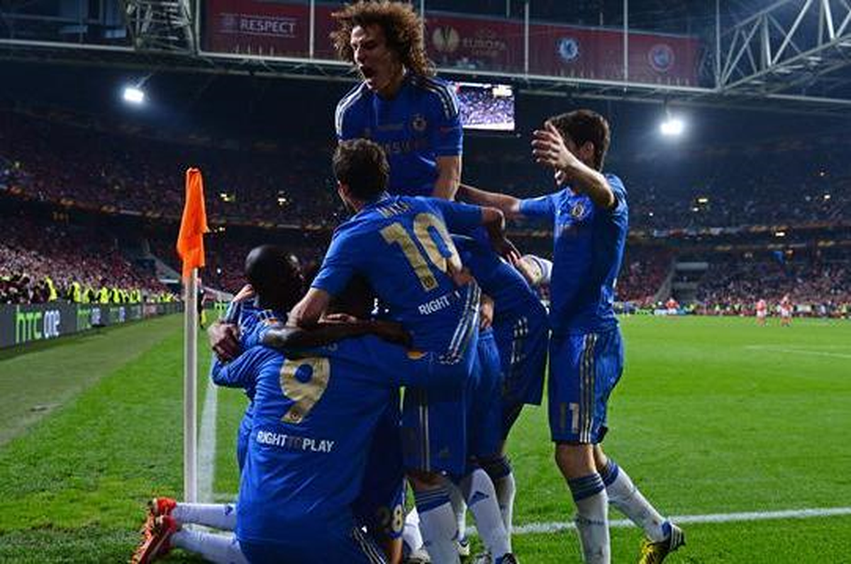 UEFA Avrupa Ligi\'nde Şampiyon Chelsea