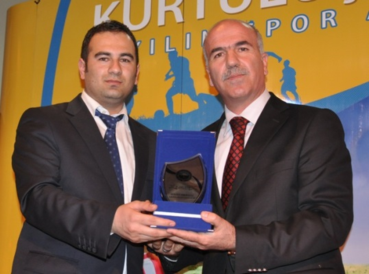 Yılın Spor Adamları, Ödüllerini 19 Mayıs\'ta Alacak