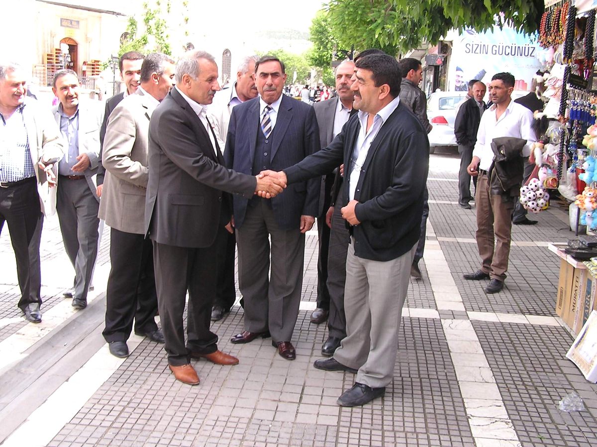 AK Parti Malatya Milletvekili Mustafa Şahin, Esnafları Ziyaret Etti