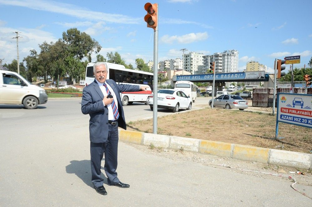 Aldırmaz, Büyükşehir Belediyesi Çalışmalarını Denetledi