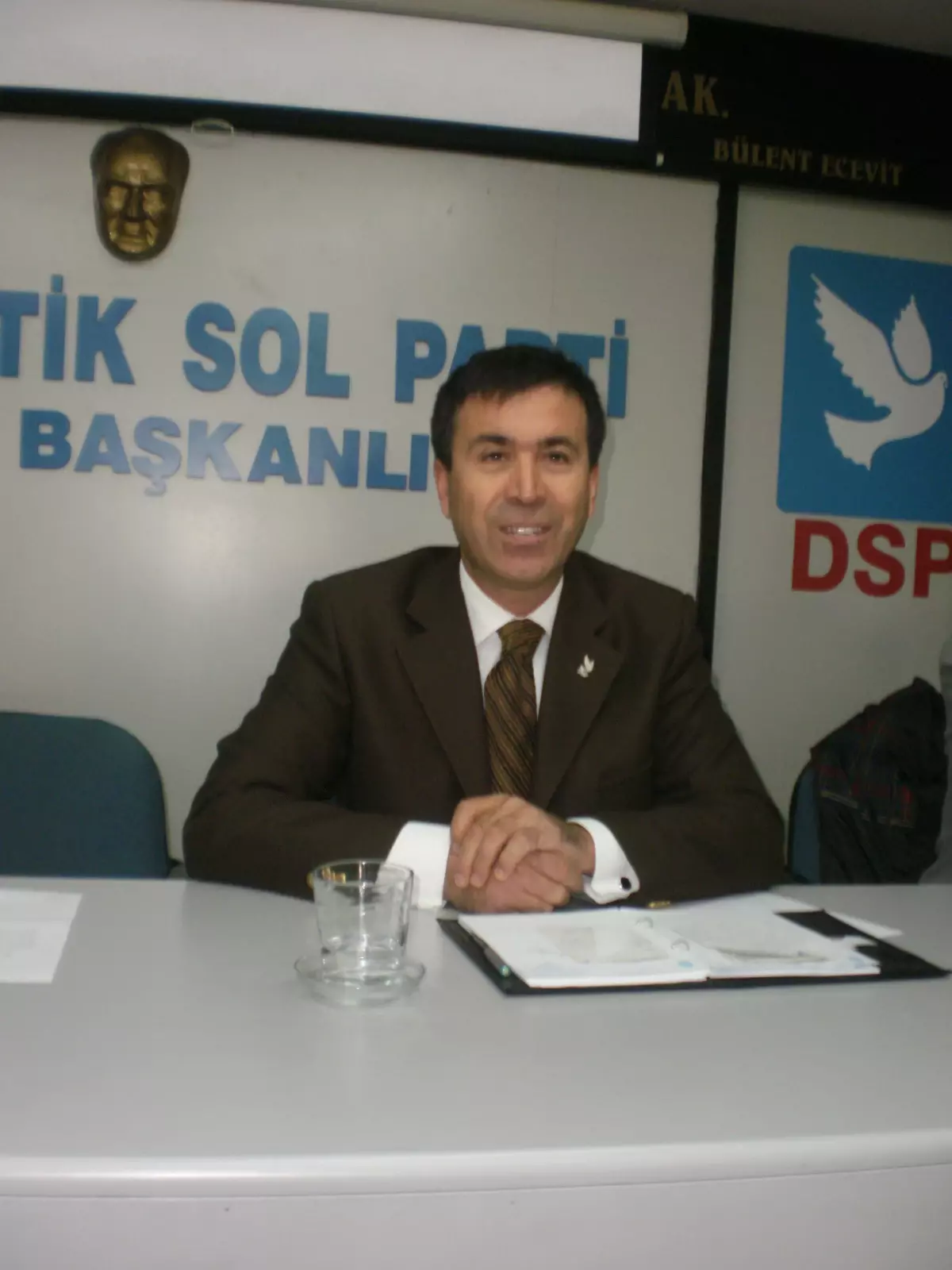 DSP\'li Karakülçe, İstifa İddialarını Yalanladı