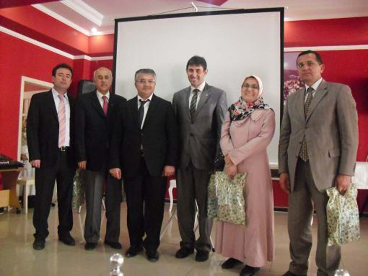 Kdz. Ereğli'de 'Evliliğe Hazırlık ve Aile İçi İletişim' Seminerleri