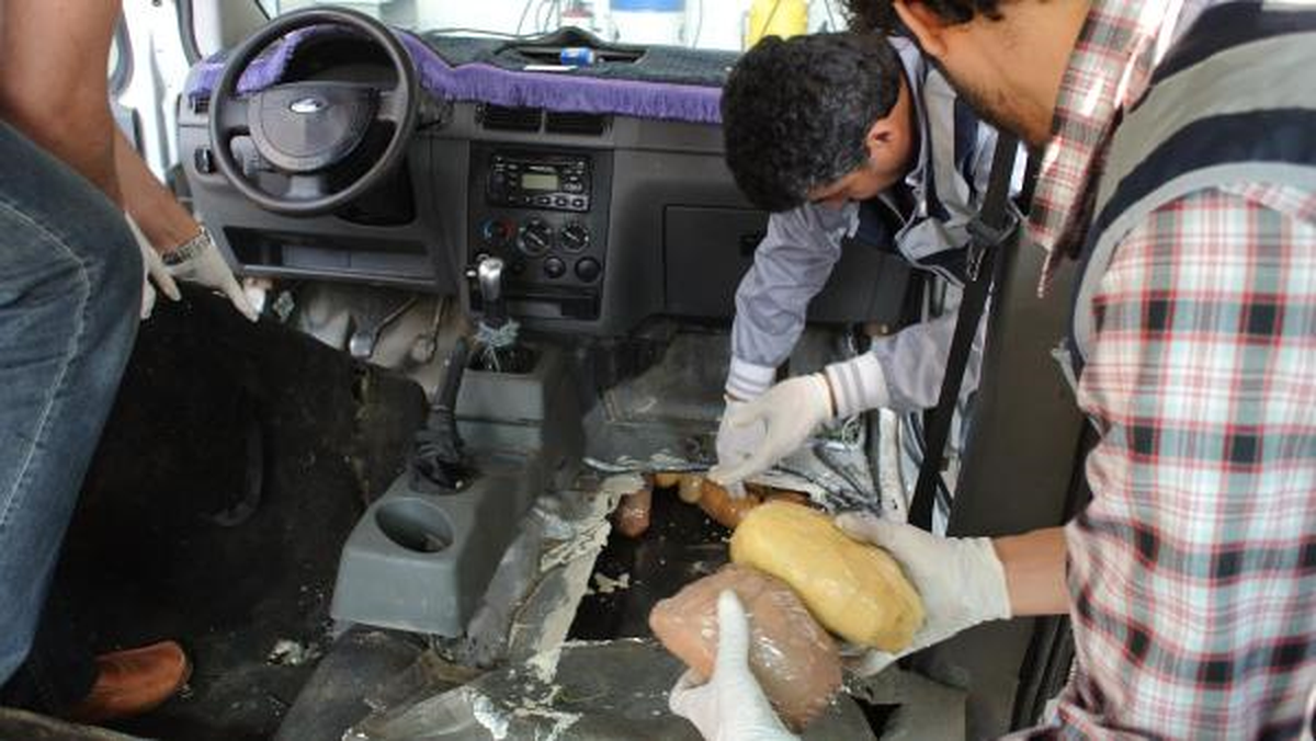 51 Kilo Eroin, 60 Kilo Esrar Ele Geçirildi