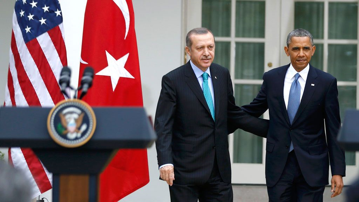 Obama, Köşe Yazarı Oldu