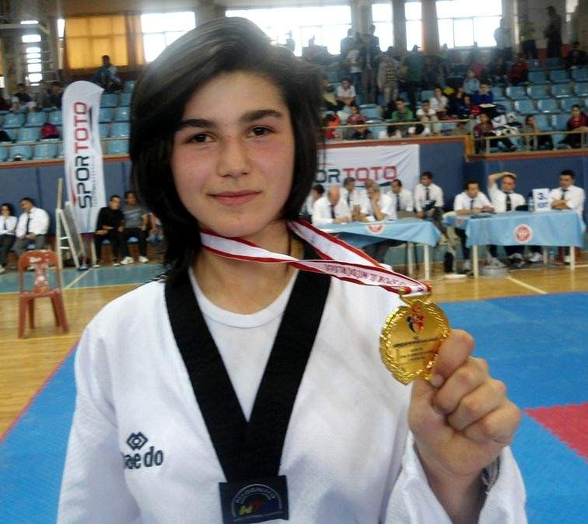 Tekvandoda, Zeynep Yeter Altan Türkiye Birinci Oldu