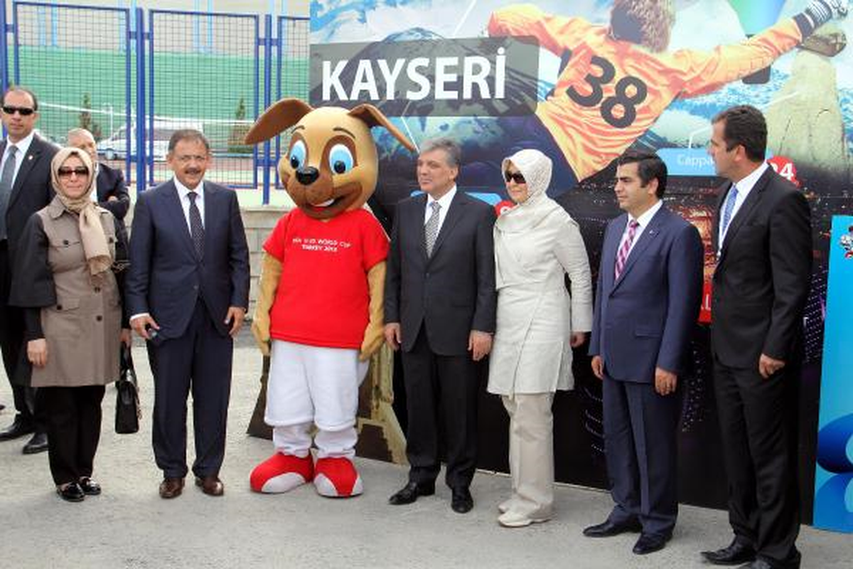 Gül.Öğrencilerimiz Hayırseverlerin Katkılarıyla Bilim ve Teknoloji Hediye Edecektir (Ek...