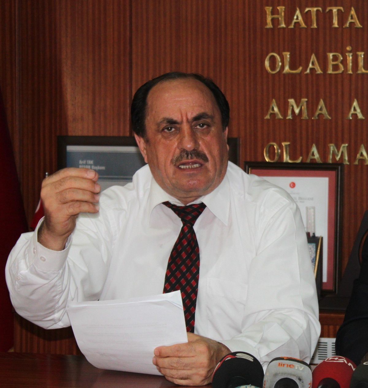Halk Otobüsçüleri Bilete Geçiyor