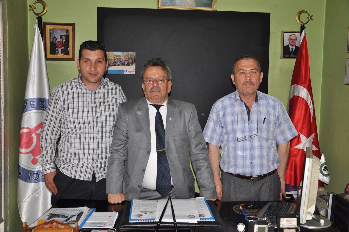 Kızılay Derneği Çatalağzı Şubesi\'nden Sakatlar Derneği\'ne Ziyaret