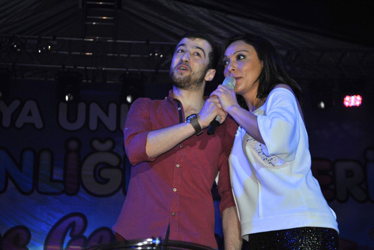 Ziynet Sali Amasya'da Konser Verdi