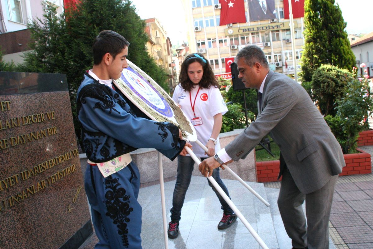 Devrek\'te 19 Mayıs Bayramı Coşkuyla Kutlandı