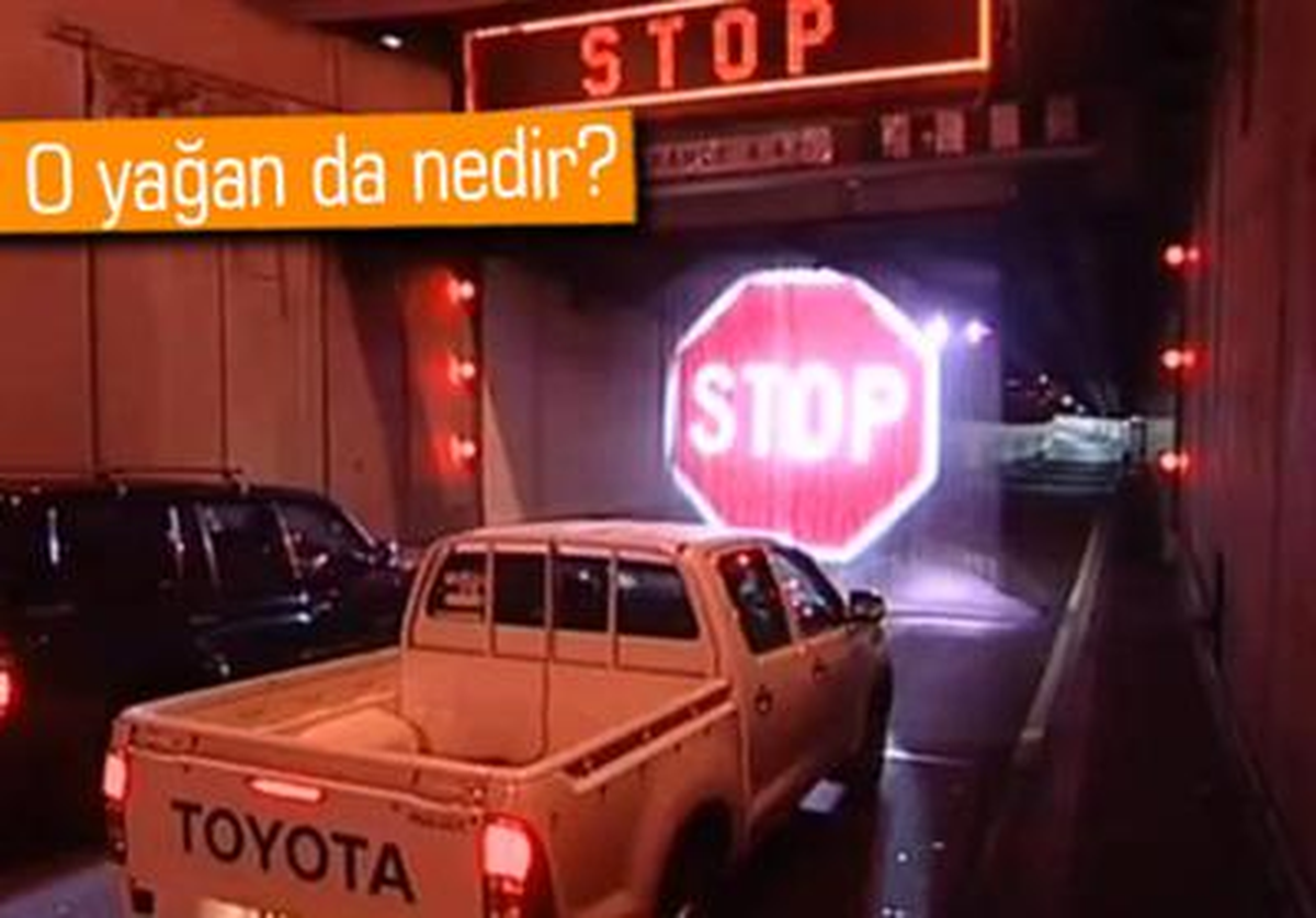 Trafikte Şok Yaratan Dur İşareti Hayat Kurtarıyor