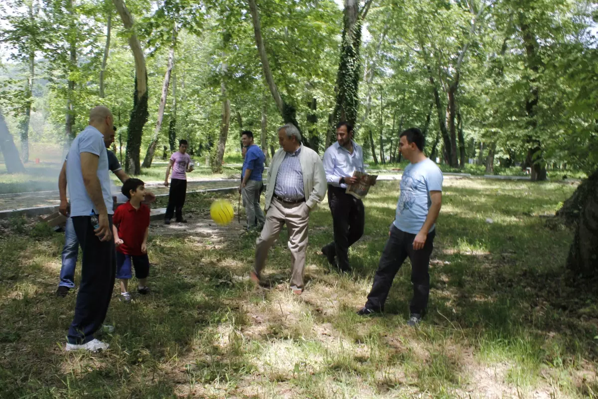 Devrek AK Parti İlçe Başkanlığından "Piknik Şenliği"