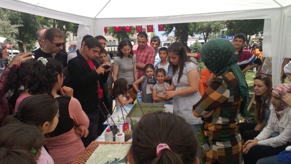 Engelli Gençler Sanat Evi Projesi İlk Meyvesini Vermeye Başladı