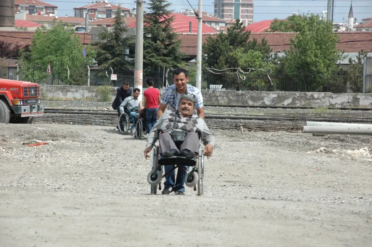 Garda Engelli Maratonu