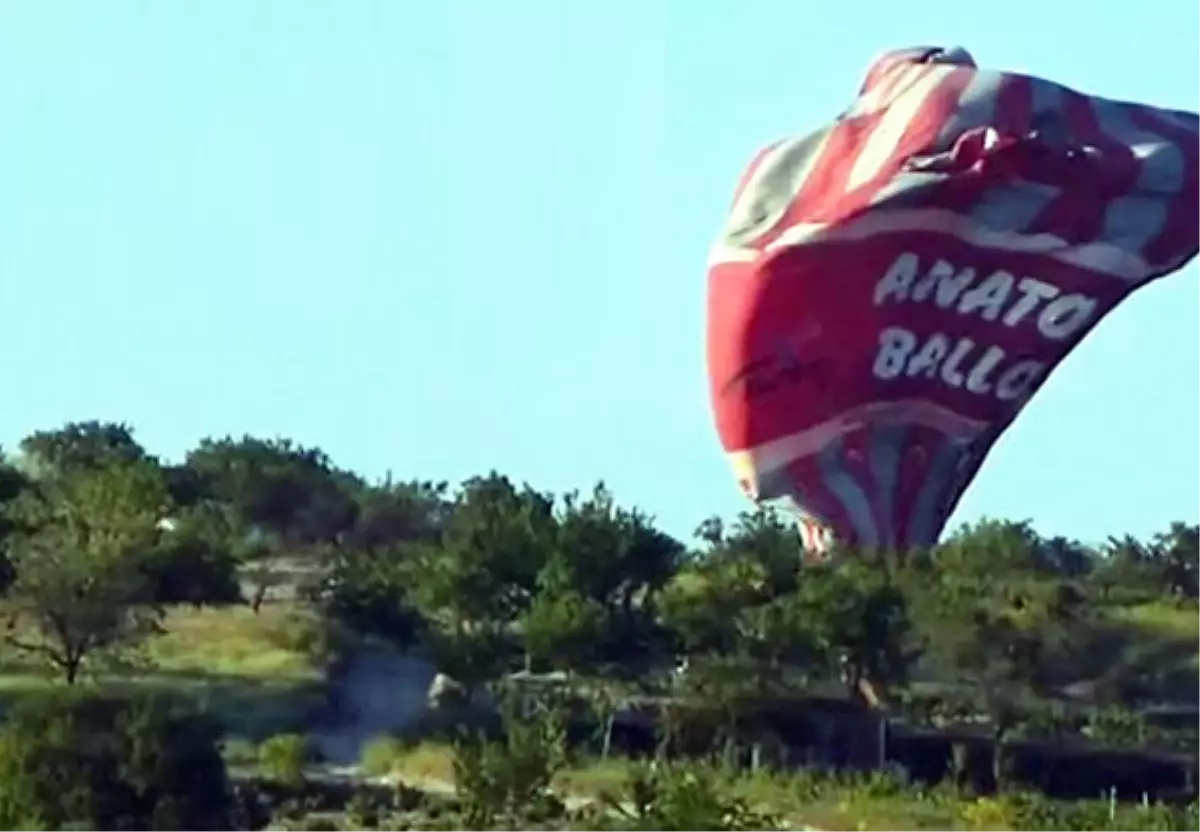 Kapadokya\'da Sıcak Hava Balonları Çarpıştı: 1 Ölü, 16 Yaralı (4)