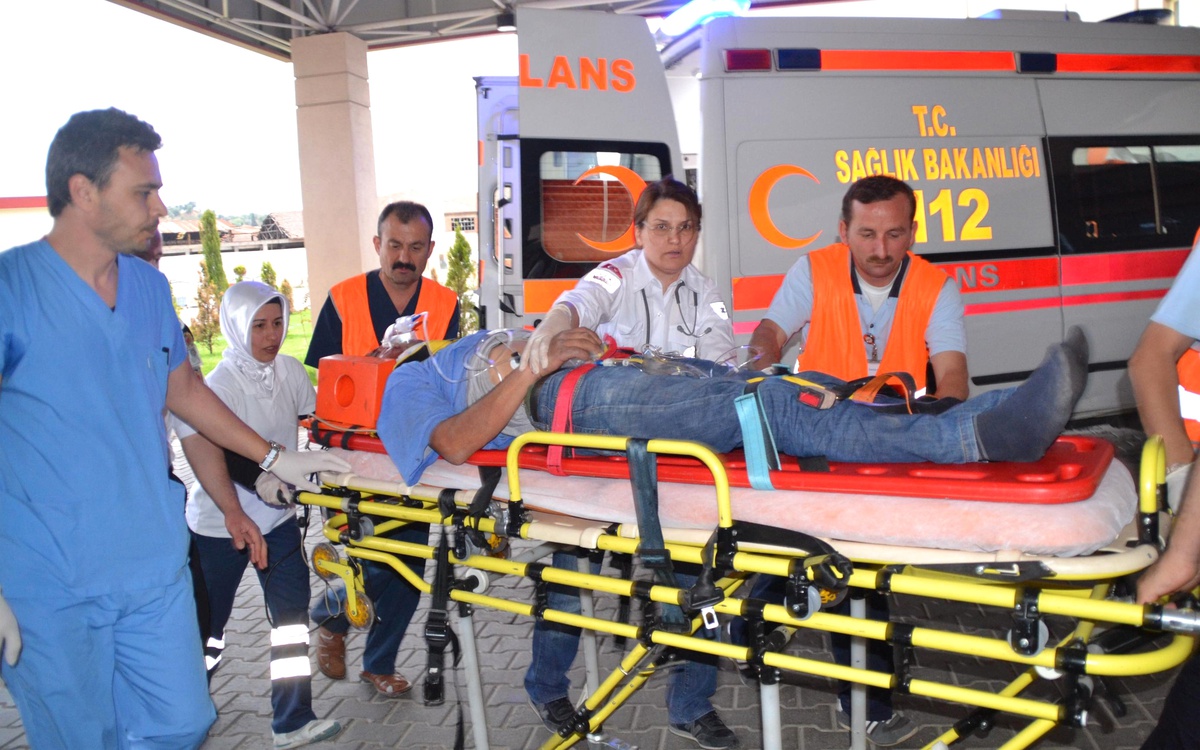 Motosikletin Çarptığı Yaya Kurtarılamadı