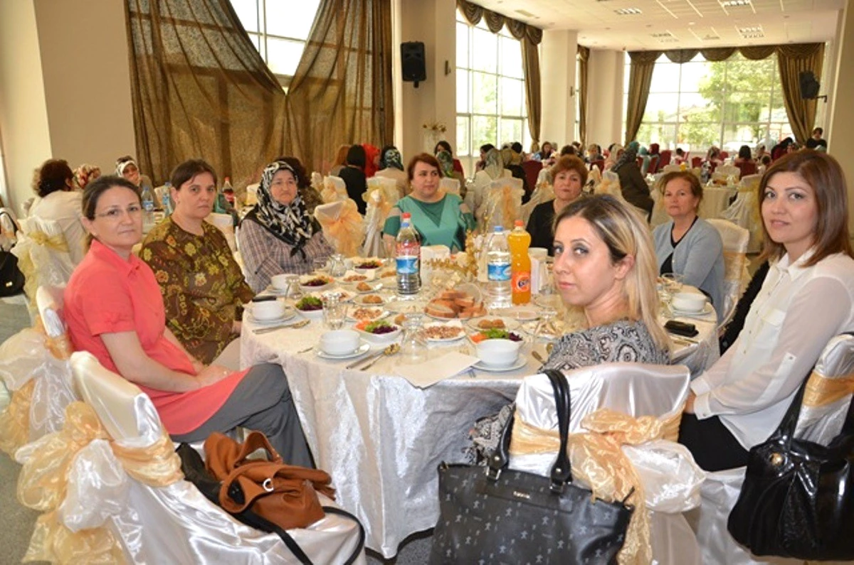 Pekay Üyeleri Dayanışma Çayında Buluştu