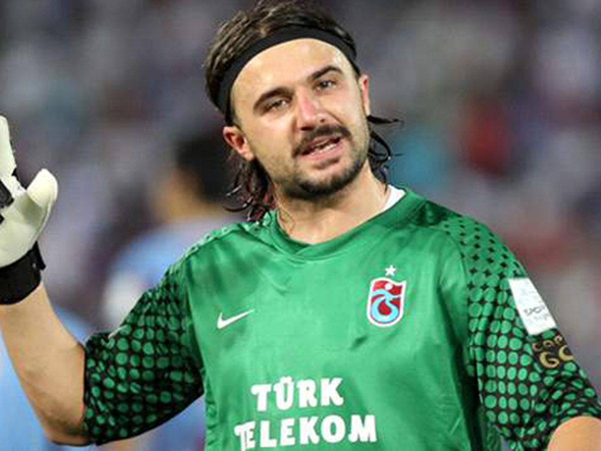 Trabzonspor'da Onur Ayrılıyor!